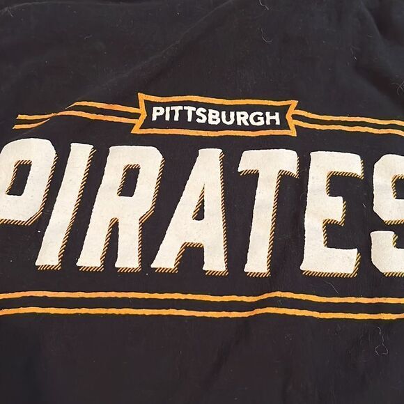 LOT OF PITTSBURGH PIRATES SIZE SMALL SHIRTS - Picture 2 of 10